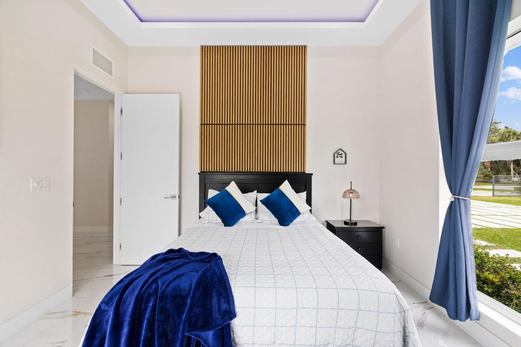 Ideal For Families The White House Of Miami Close To Miami Beaches And The Keys West Princeton ภายนอก รูปภาพ
