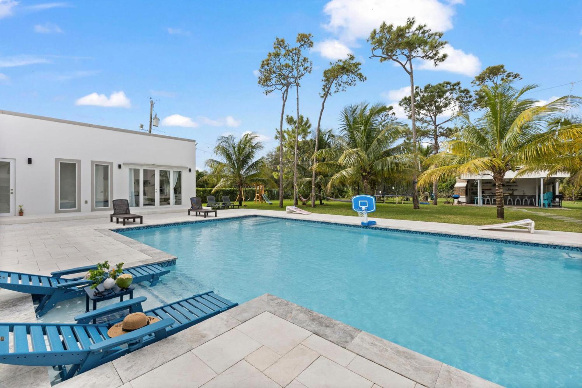 Ideal For Families The White House Of Miami Close To Miami Beaches And The Keys West Princeton ภายนอก รูปภาพ