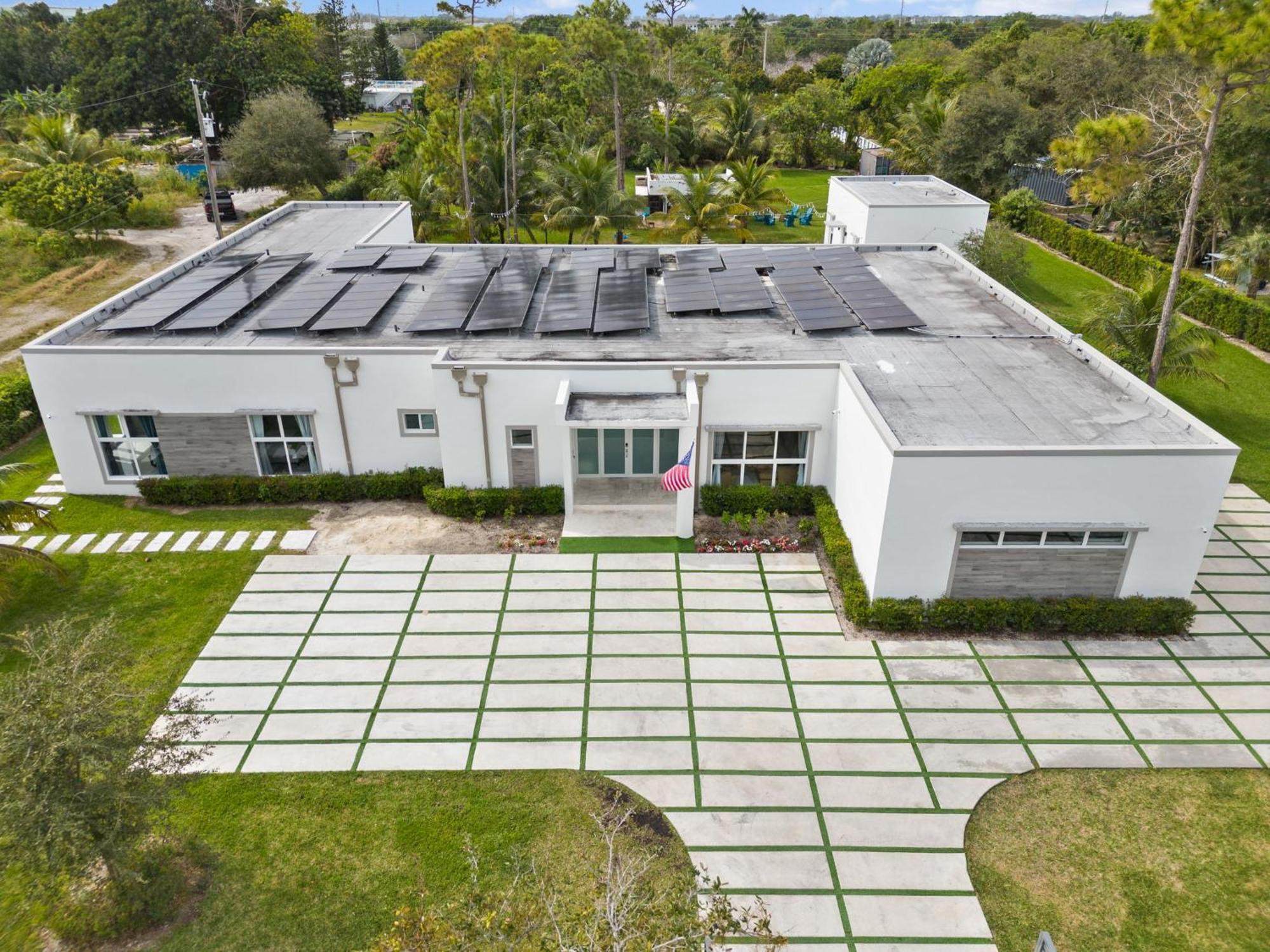 Ideal For Families The White House Of Miami Close To Miami Beaches And The Keys West Princeton ภายนอก รูปภาพ